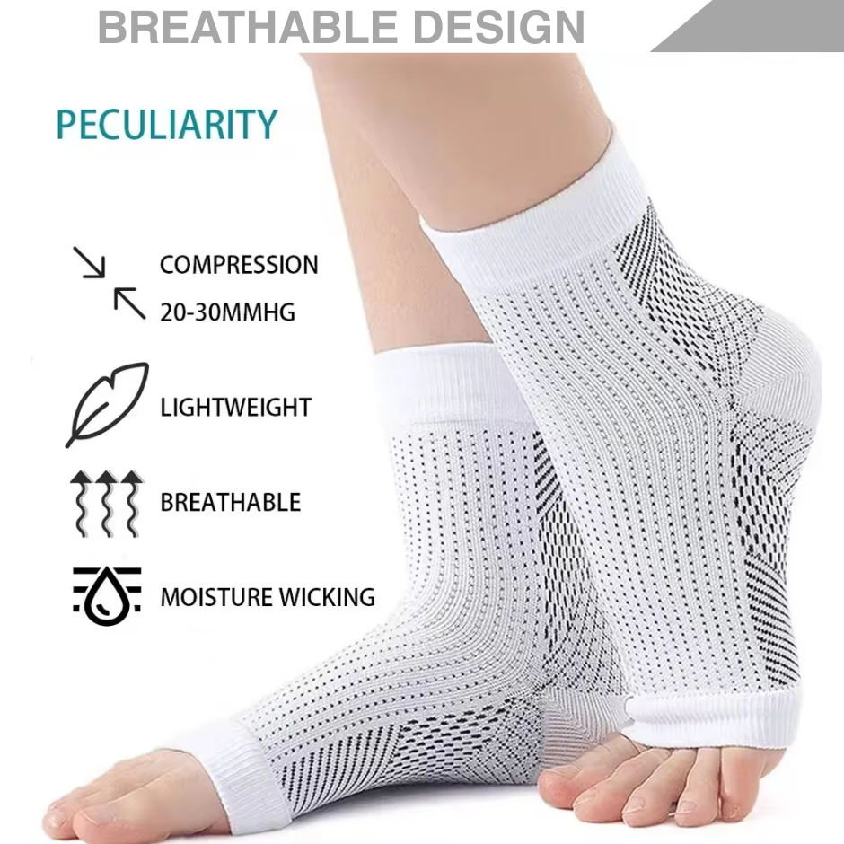 MGX® ANKLE COMPRESSION SOCKS