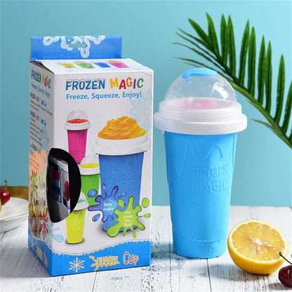 MGX® SqueezeFreeze™ – The Magic Slushy Cup