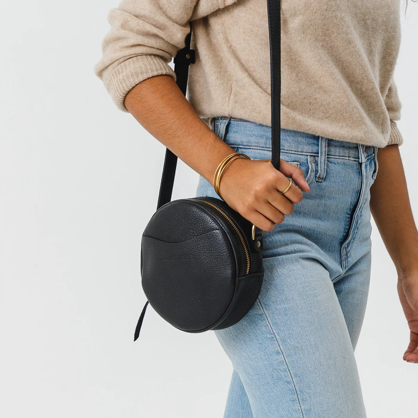 Circle Crossbody